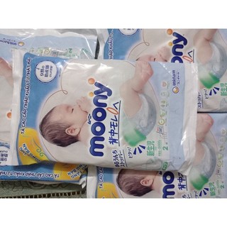Tã dán sơ sinh Moony 3-5kg 50 miếng