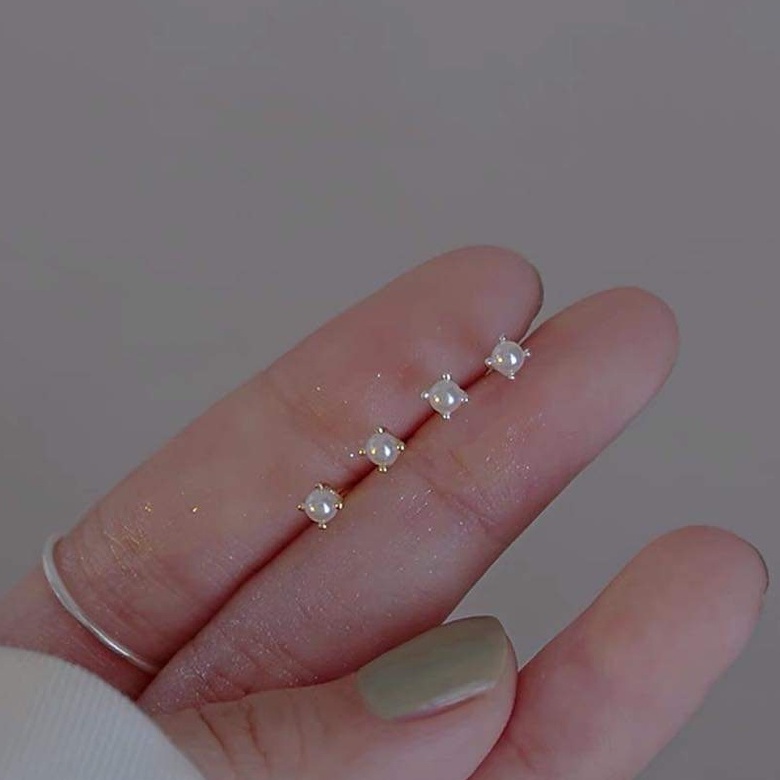 Khuyên tai bạc Khuyên nụ hạt ngọc trắng 3li chân chấu cao Van Jewelry V10752