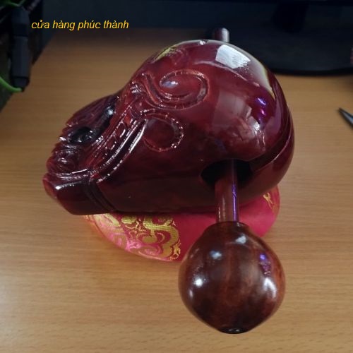 mõ chàm tụng kinh