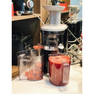 MÁY ÉP CHẬM SMEG SIÊU SANG SỊN SJF01
