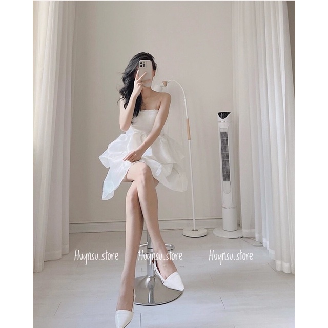 Váy tapta cúp ngực dáng xoè tiểu thư sang trọng hai màu đen trắng huynsu.store