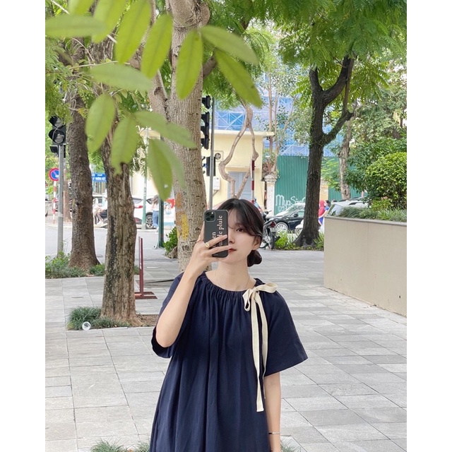 Nimi - Đầm suông dáng dài nơ cổ Moa Long Dress