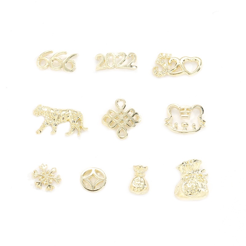 Miếng Dán Trang Trí Móng Tay Bằng Kim Loại Thiết Kế Mới Cao Cấp Thời Trang