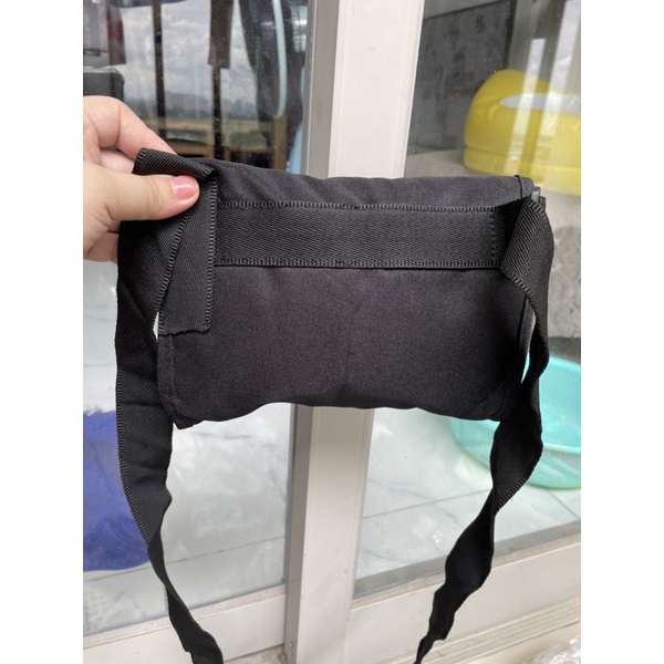 Túi si đeo chéo đồng giá