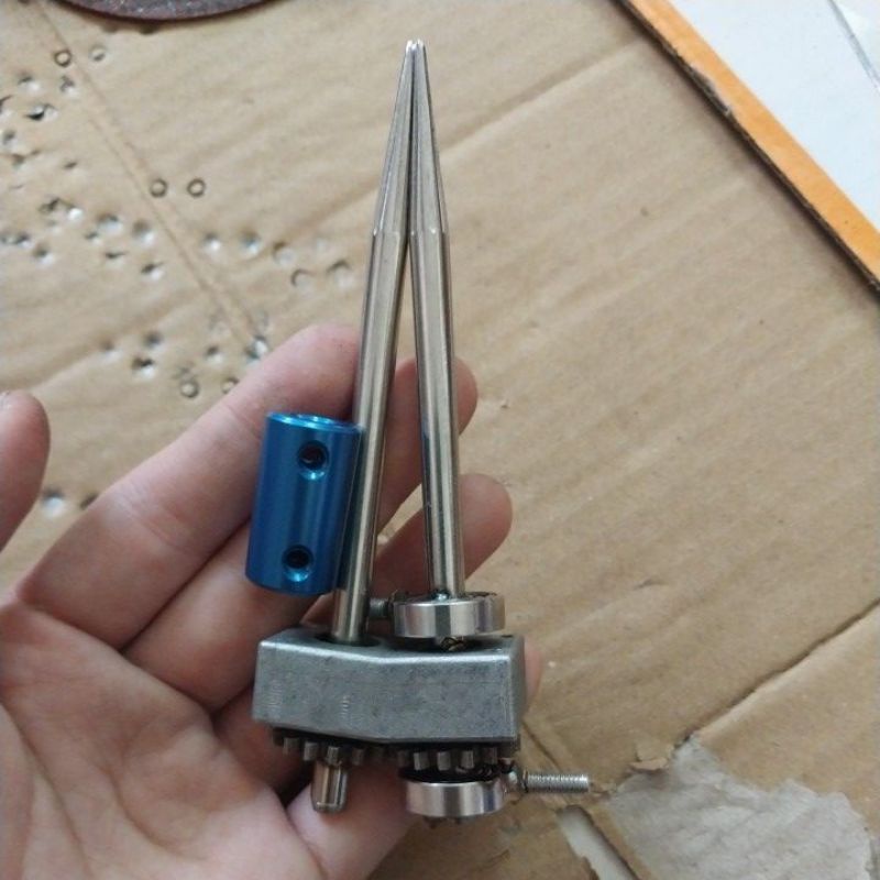 Đầu râu máy đánh lông kèm đầu nối