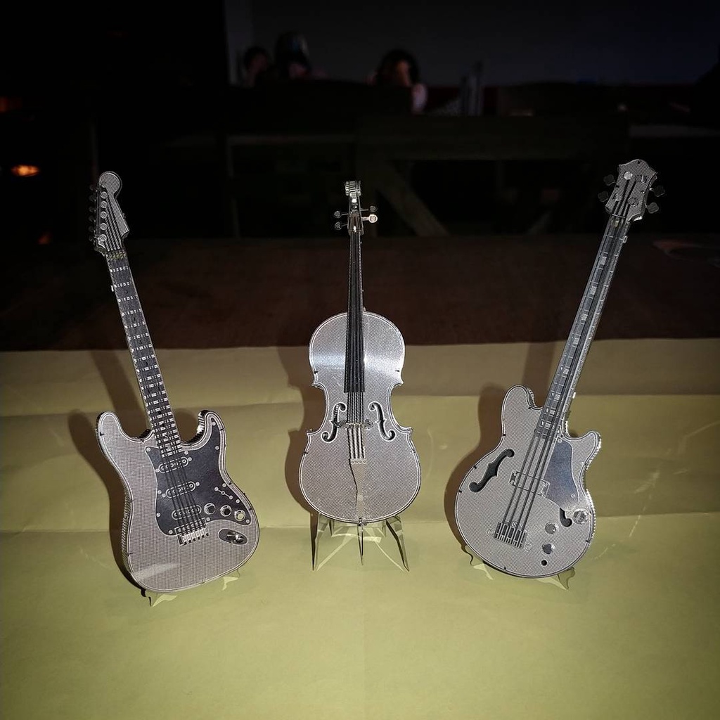 Mô Hình 3D Kim Loại Electric Ghita Bass