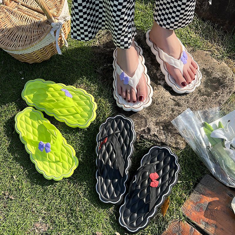 Dép Xỏ Ngón Mùa Hè Phong Cách Mới Chất Lượng Cao ins Hình Trái Tim Chống Mài Mòn Cho Nữ Sinh Ngoài Trời