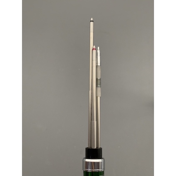 Bút bi 3 ngòi Pilot 2+1 Evolt made in Japan