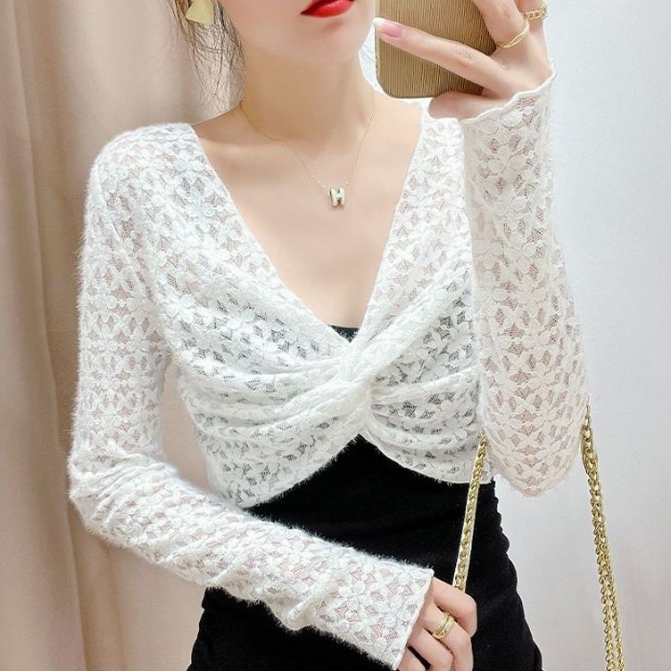 Áo Sơ Mi Trắng Tay Dài Phối Váy Yếm Ren Lưới Ngắn Thời Trang Xuân Thu Xinh Xắn Cho Nữ