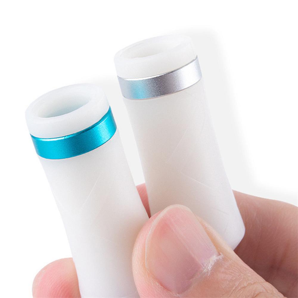 1 Bút Bi Trắng Đen Xoay Giảm Căng Thẳng B4V4