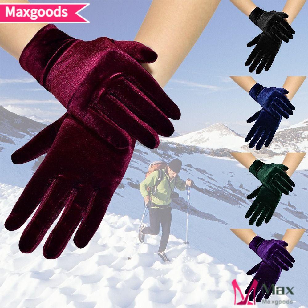 Găng Tay Nhung Xỏ Ngón Thời Trang Thu Đông Dành Cho Nữ