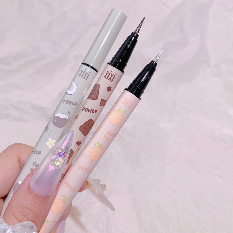 Bút Kẻ Mắt xixi Làm Sáng Da Chống Thấm Nước Màu Sắc Tự Nhiên JP5