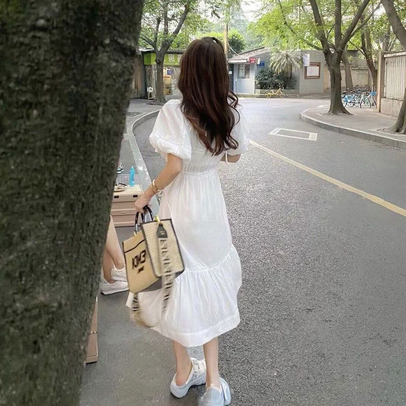 Đầm Trắng Tay Phồng Ôm Eo Phong Cách Pháp Thời Trang Mùa Hè 2022 Mới