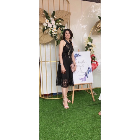 Thanh lý váy đi tiệc cao cấp, đầm thêu ren y hình( mẫu cao:162cm, nặng:54kg)