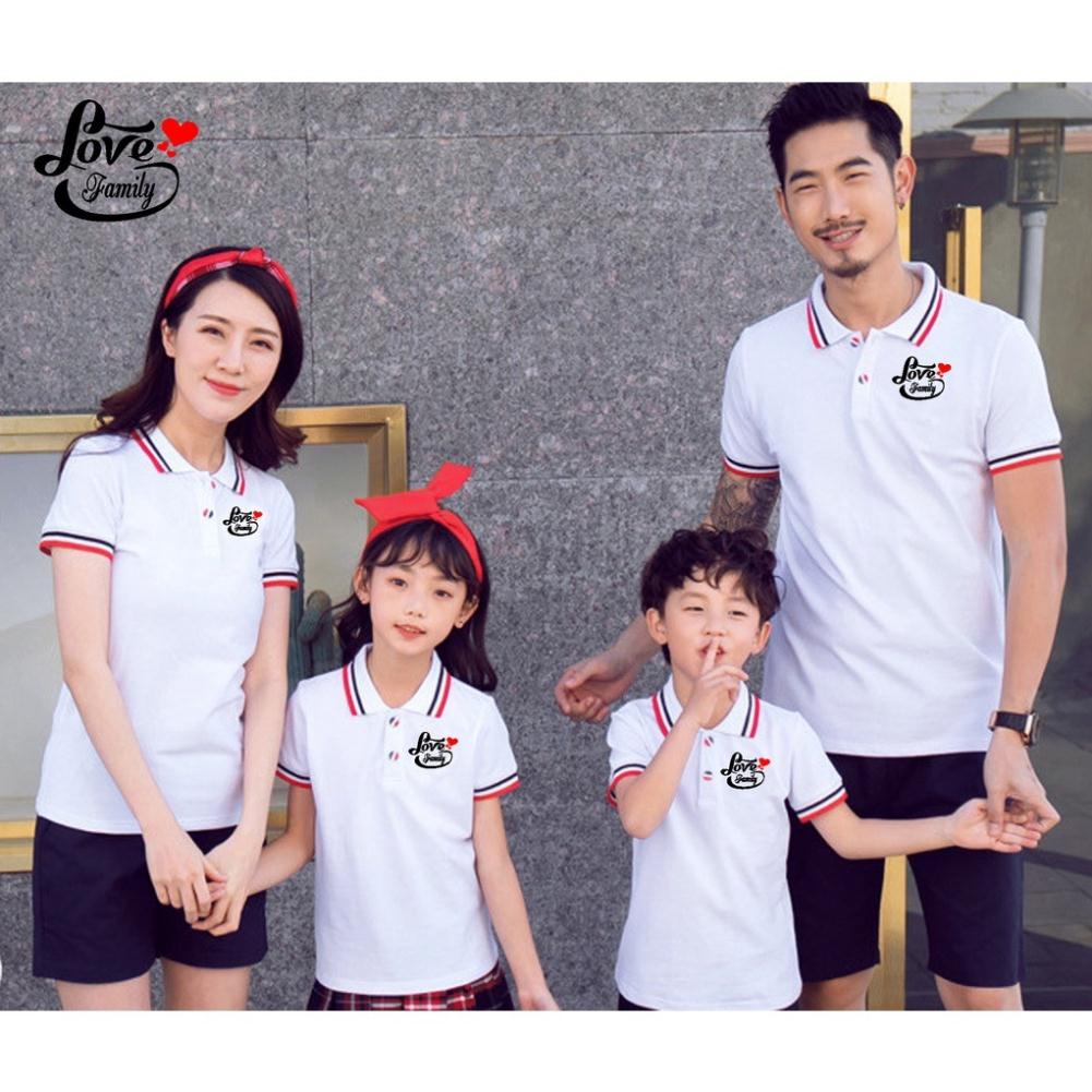 Áo gia đình có cổ 3/4/5 người in logo LOVE FAMILY .Chất Liệu Poly Thái 4 Chiều Đủ Size Cho Từ 8 đến 100kg .