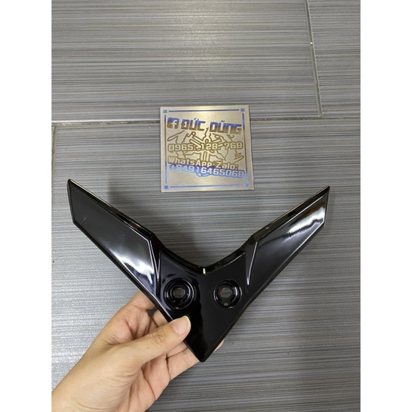 Chữ v nạ Ex nhỏ đủ màu
