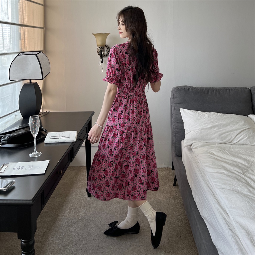 Đầm hồng dáng dài cổ V DD215