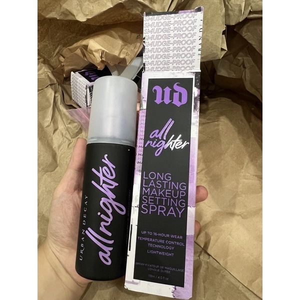 Xịt Urban Decay All Nighter Makeup Setting Spray