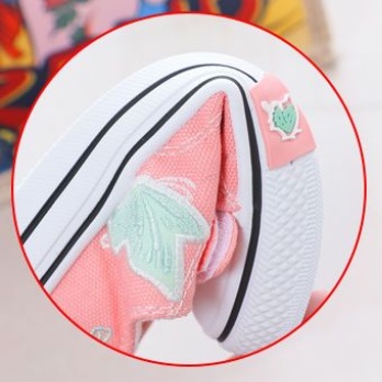 Giày Thể Thao Offer~2022 Vải Canvas Đế Mềm Cổ Thấp Màu Trơn Dễ Phối Đồ Cho Nữ