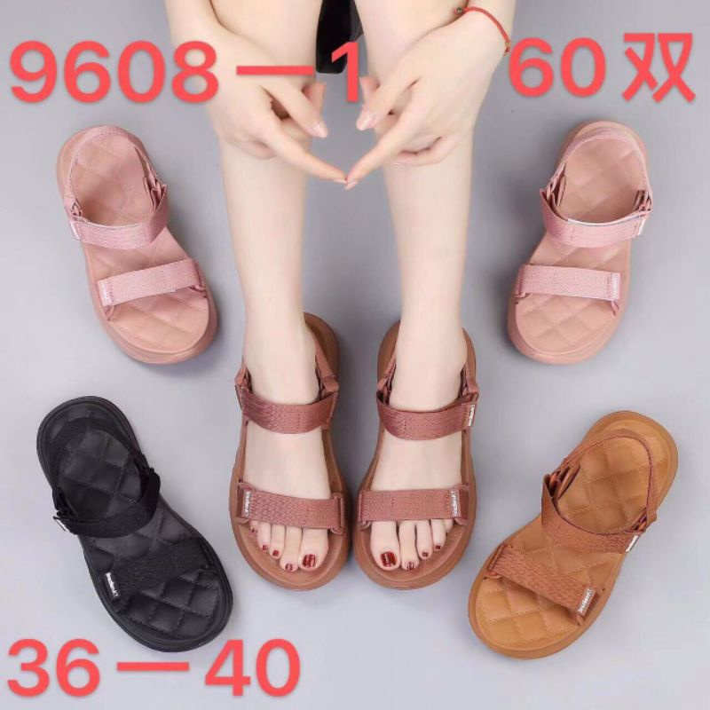 Giày sandal nhựa nữ bánh mì thời trang cao cấp mẫu mới 9608