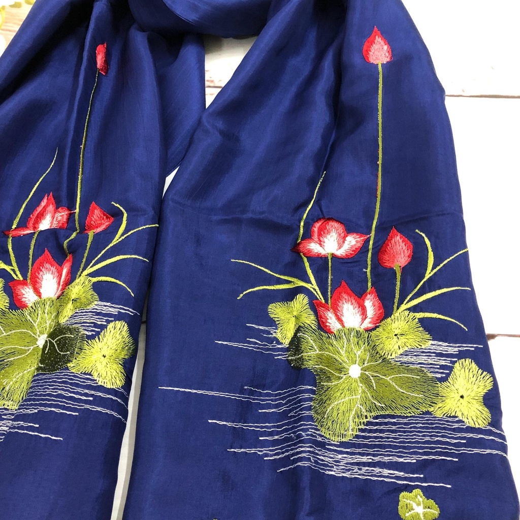 Khăn Lụa Tơ Tằm quàng cổ #thanh lịch#nhẹ nhàng#thoáng mát, thêu tay, kích thước 175cm*40cm