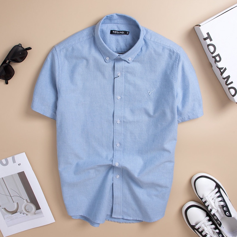 Áo Sơ mi nam TORANO ngắn tay trơn Oxford thêu logo, phom chuẩn DSTB605