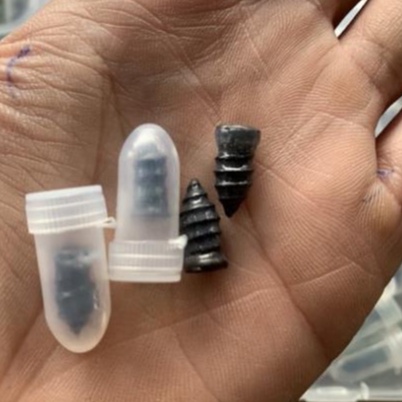 Bộ 10 vít vá lốp không săm khẩn cấp, siêu nhanh, tiện lợi. oczin