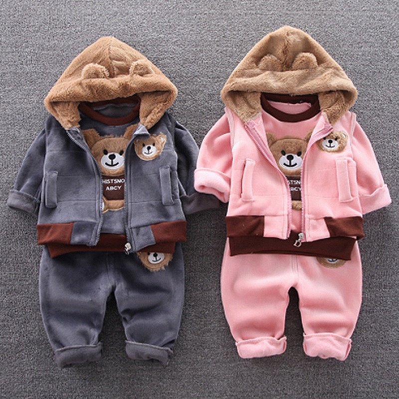 Bộ Đồ Thời Trang Mùa Thu Ba Món Thiết Kế Xinh Xắn Cho Bé