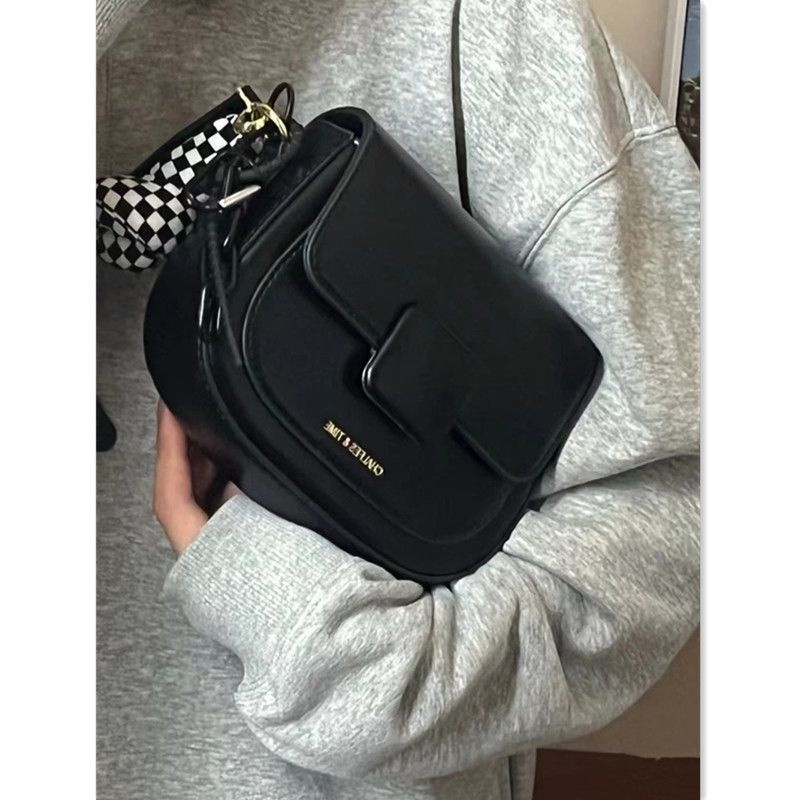 Oeteo Túi Đeo Chéo Hình Vuông Nhỏ Có Nút Gài Từ Tính Màu Đen Thời Trang Cho Nữ