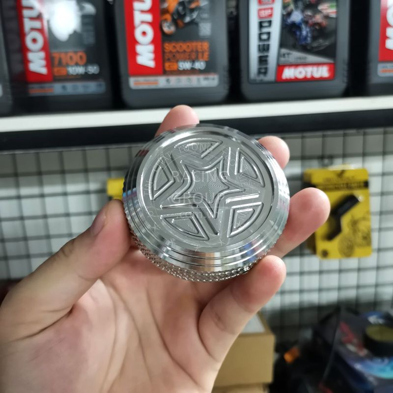 Nắp đậy bình xăng CNC Salaya mẫu phay sao cho Wave, Sirius, Airblade, Dream, Exciter 150 và nhiều xe khác inox 304