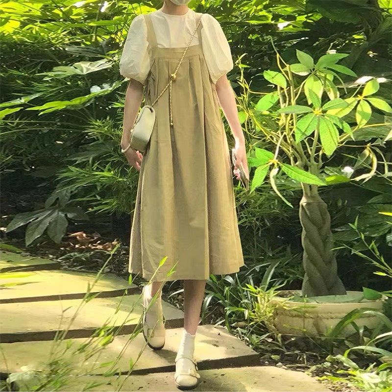 Váy xinh ngẫu nhiên