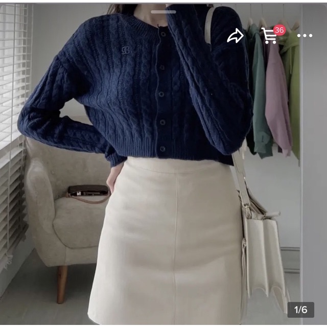 ÁO LEN CROPTOP THỪNG THÊU LOGO MẶC 2 KIỂU 935 hàng Quảng Châu loại 1