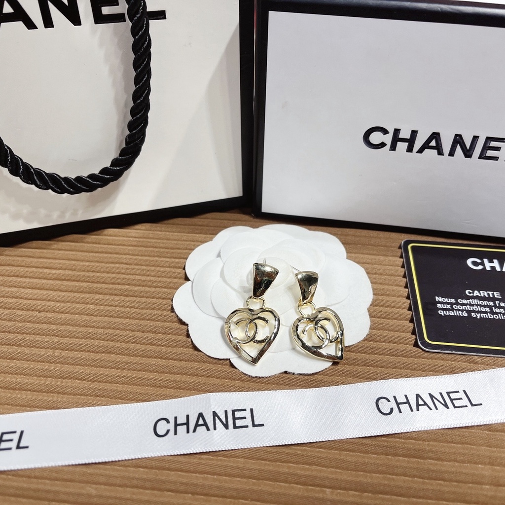 Khuyên Tai Tròn Khắc Chữ Bằng Thép Titanium Thời Trang Dành Cho Nữ