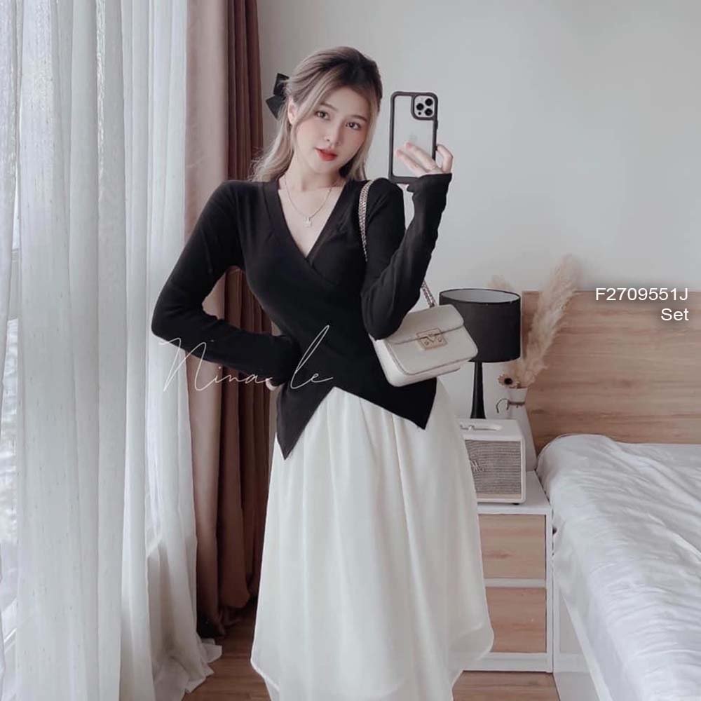 Set áo len tăm đen vạt đắp chéo cổ tim tà nhọn tay dài kèm chân váy tơ nhũ có lót dáng dài