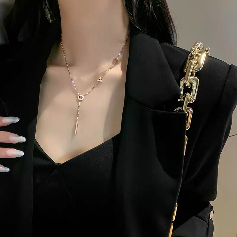 Dây Chuyền Bằng Thép Titan Không Phai Chữ love Màu Vàng Hồng Phong Cách Hàn Quốc Thời Trang Cho Học Sinh W1Y1F4