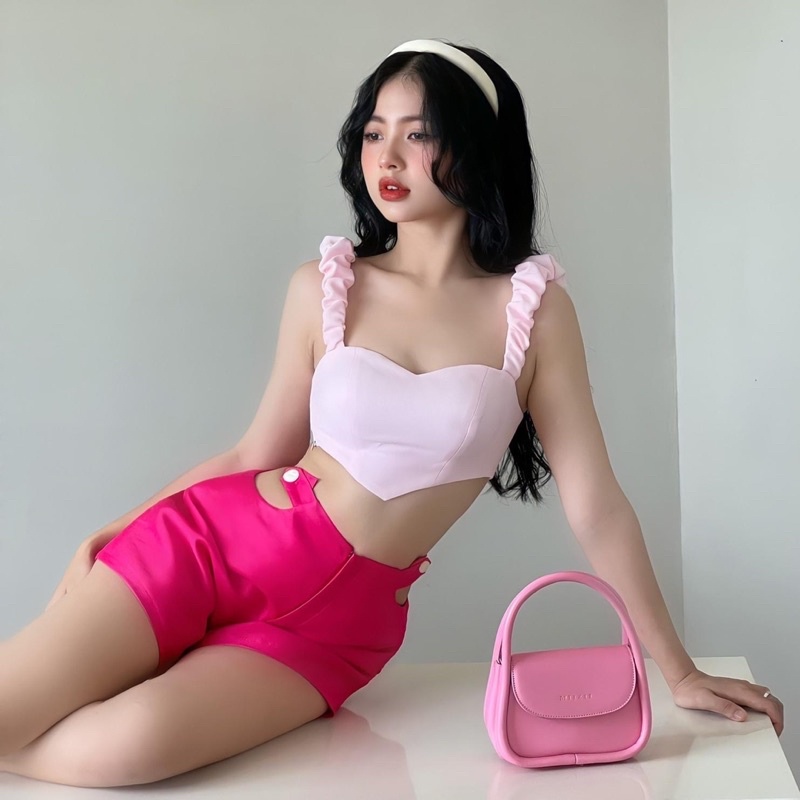 𝐇𝐄𝐀𝐑𝐓𝐁𝐄𝐀𝐓 𝐂𝐑𝐎𝐏𝐓𝐎𝐏 ✿ ÁO CROPTOP DÁNG TRÁI TIM QUYẾN RŨ TÔN DÁNG bị