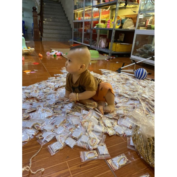 Sỉ vòng dâu cho bé giá rẻ