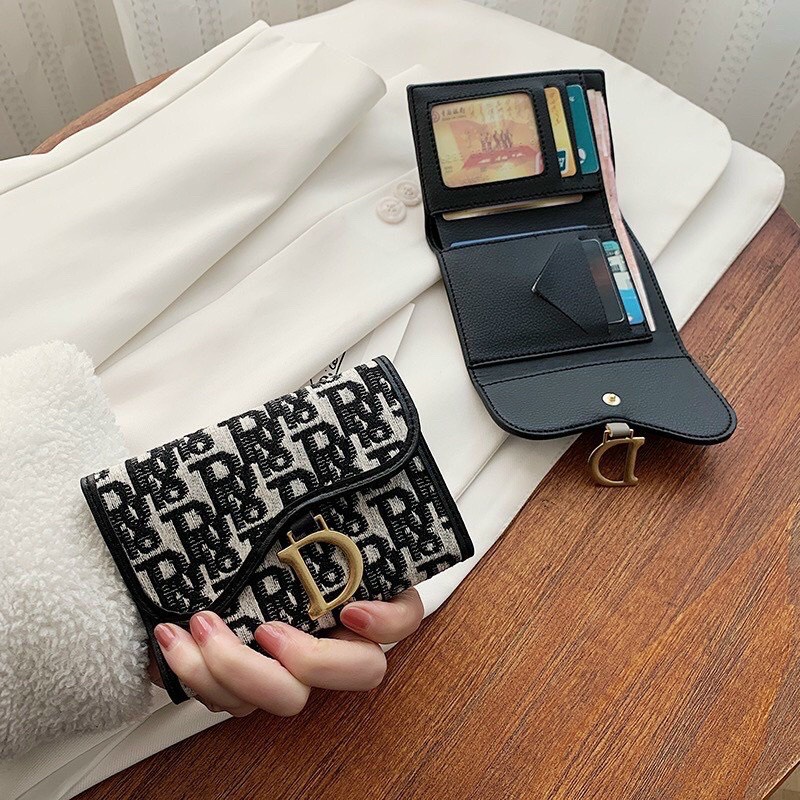 Ví Nữ Gấp Nhỏ Gọn Cho Nữ Kiểu Dáng Sang Chảnh Chữ D