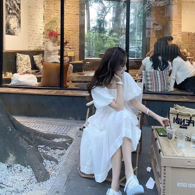 Đầm Trắng Tay Phồng Ôm Eo Phong Cách Pháp Thời Trang Mùa Hè 2022 Mới