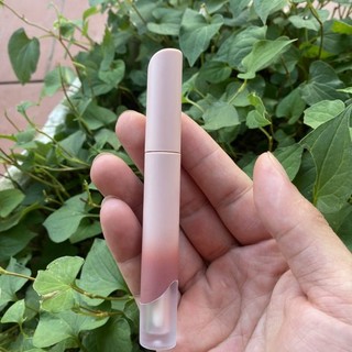 Vỏ son kem giá rẻ, cao cấp.