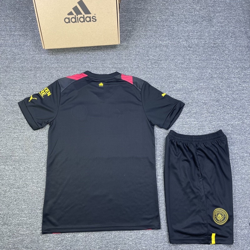 Quần áo bóng đá,đá banh clb Manchester City sân khách-set áo quần đá bóng man city đỏ đen chất vải cao cấp aobonda999.vn