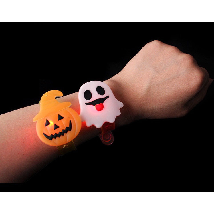 Vòng tay phát sáng halloween quà tặng cho bé