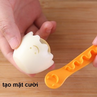 Dụng cụ cắt trứng luộc