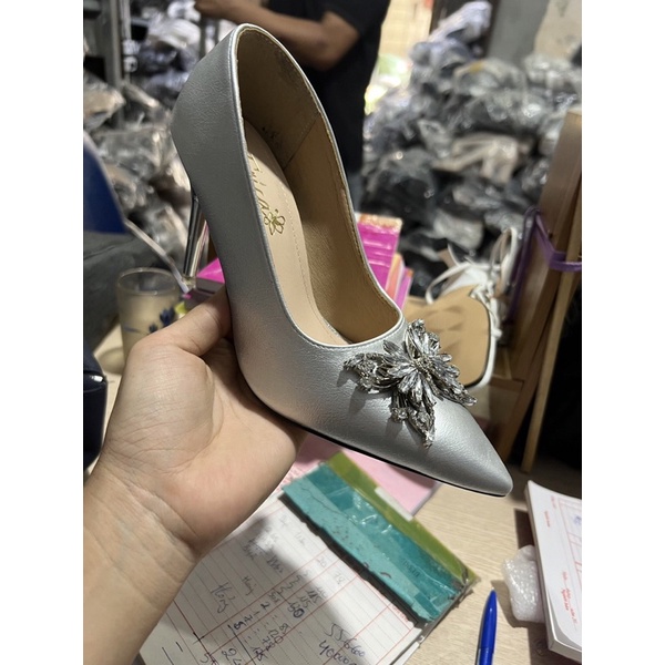 mã V6 giày cao gót nơ đá siu xinh sang chảnh