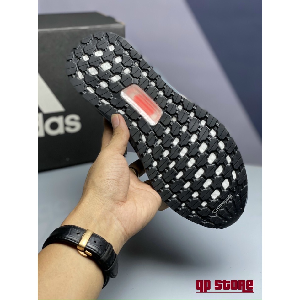 Giày Thể Thao Adidas UltraBoost 20