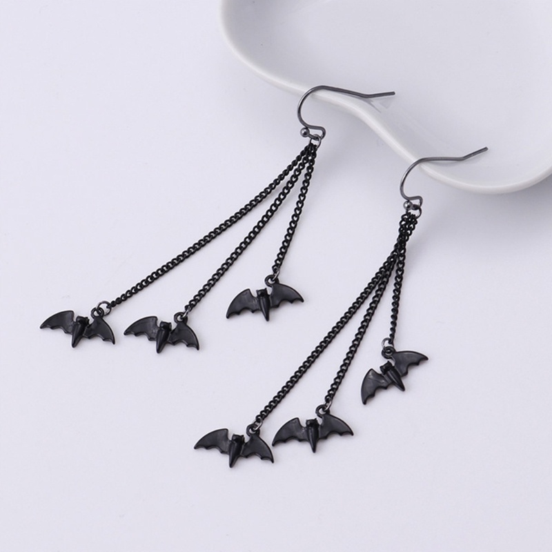 Đôi Khuyên Tai Móc Hình Dơi Độc Đáo Dành Cho Nữ
