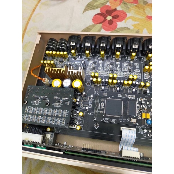 Vang số X12 hàng bãi đẹp như mới