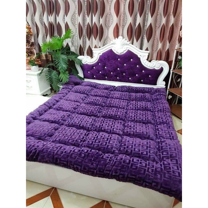 (Giá Sốc)  CHĂN LÔNG CỪU Họa Tiết Chữ Vạn Xanh Dương, Chăn bông cao cấp mới nhất, Kích Thước 2m x2m2, nặng 3,4 kg