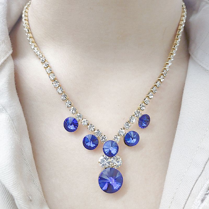 Dây Chuyền Mặt Hình Đôi Mắt Đính Đá Pha Lê Swarovski Sang Trọng