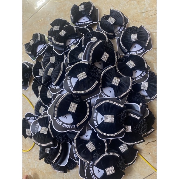 Kẹp búi đá sang trọng